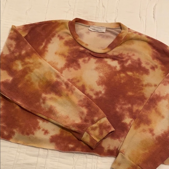 Lounge 2 Piece Set - Picture 2 of 4